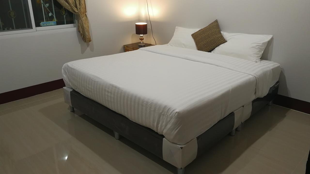 Y&N House Hotel Prachuap Khiri Khan Exterior photo